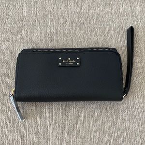 Kate Spade Anita Wristlet